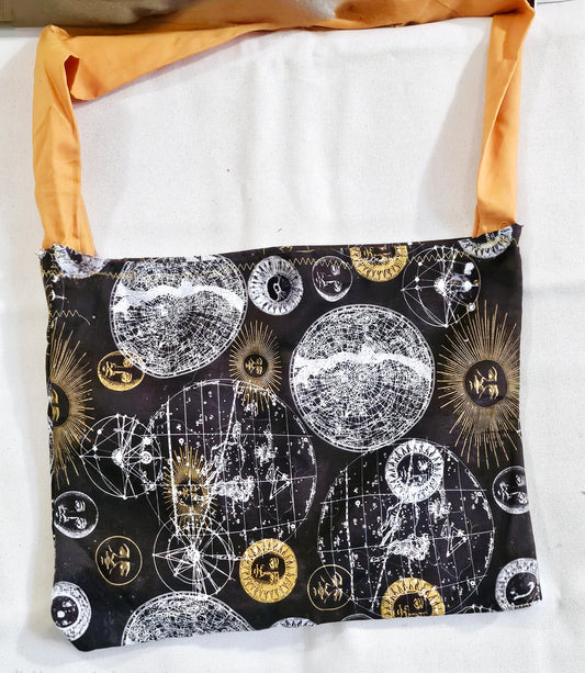 Moon Phase: Medium Purse